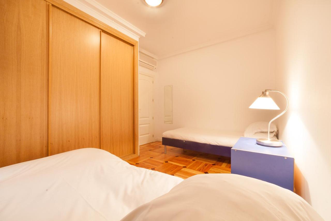 Classical Flat In Barrio Salamanca By Allo Housing Madrid Exteriör bild