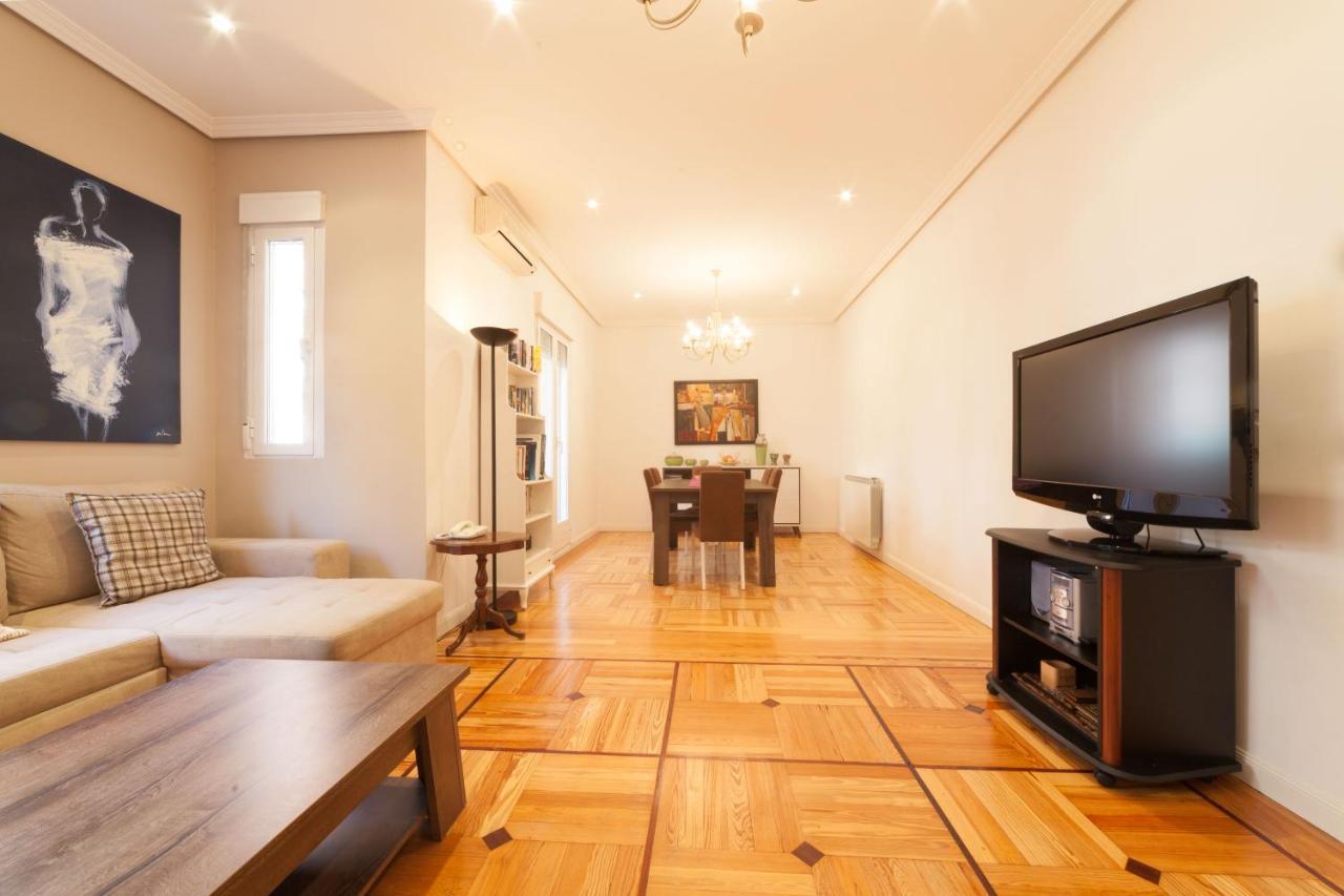 Classical Flat In Barrio Salamanca By Allo Housing Madrid Exteriör bild